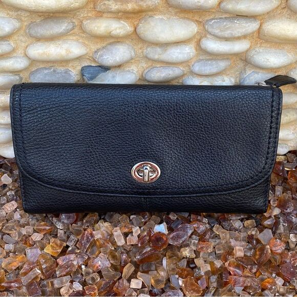 Coach Handbags - NWT Coach Park Black Leather Long Turn Key Wallet w/ Matching Checkbook Cover
